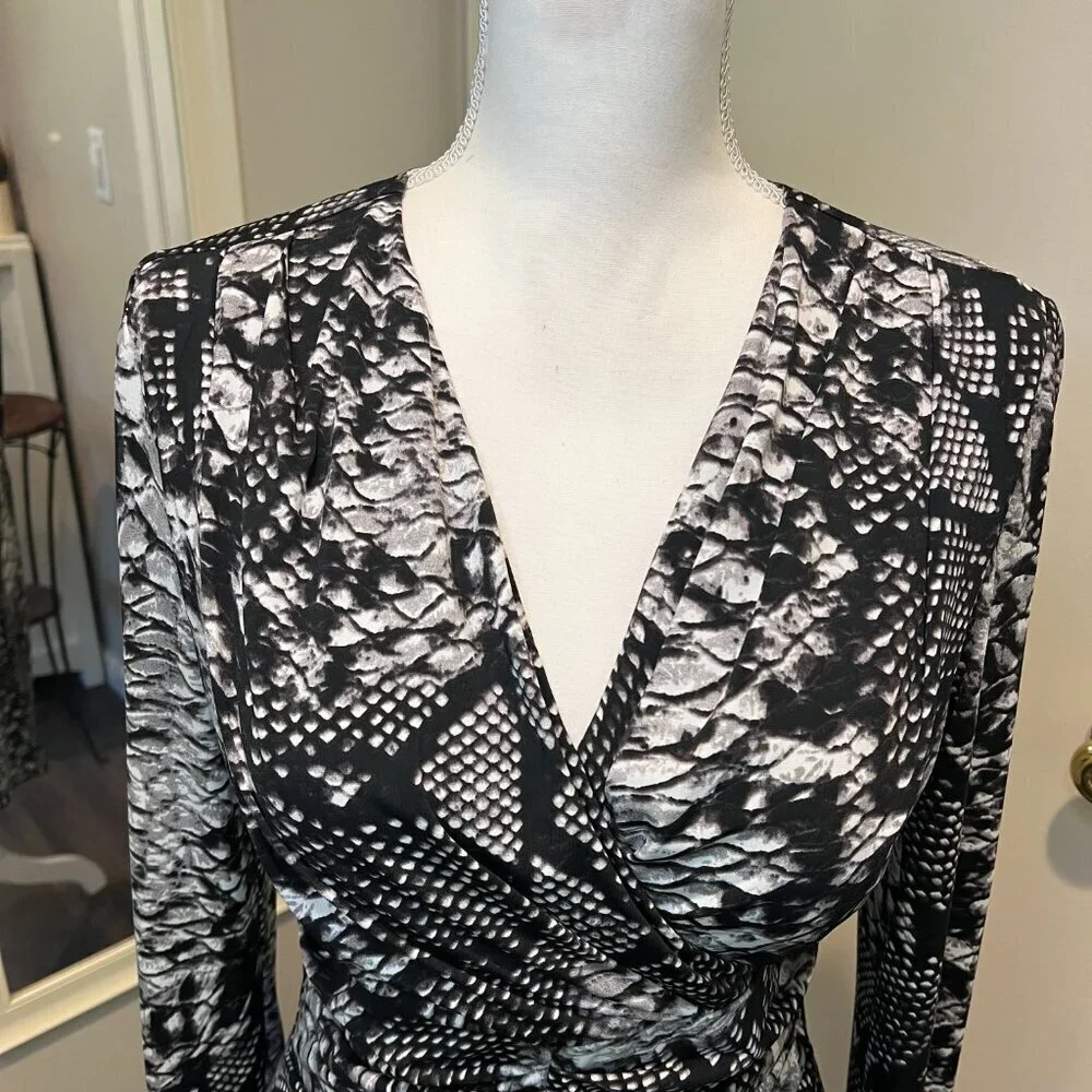 David Meister Black & Gray Snakeskin Jersey Dress, Size 6